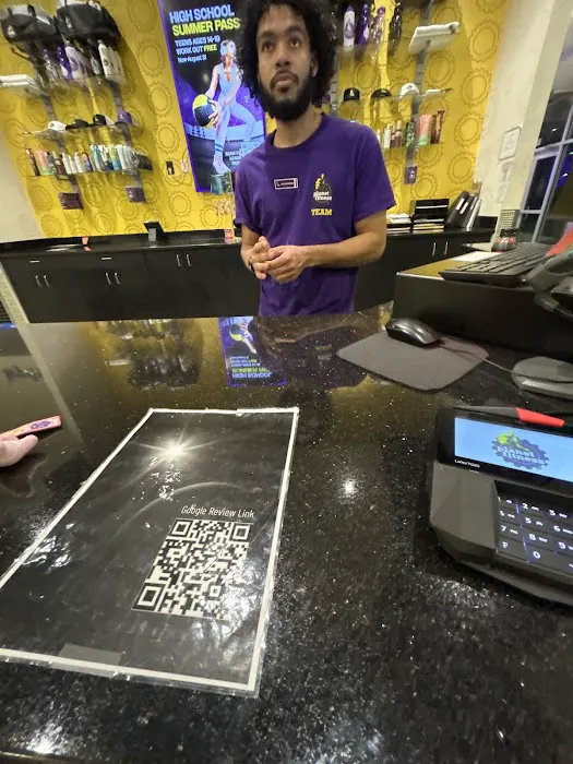 Planet Fitness Picture 7