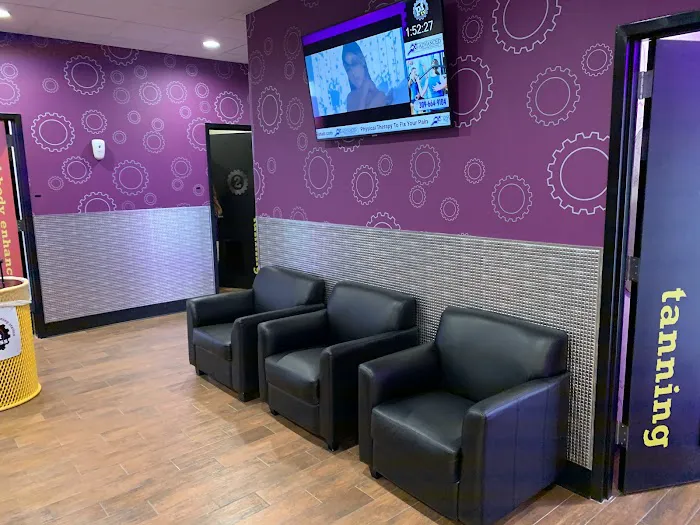 Planet Fitness Picture 5