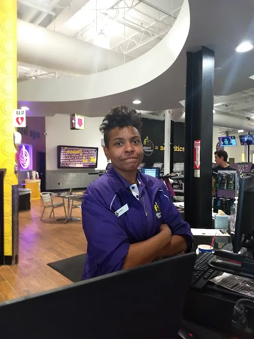 Planet Fitness Picture 4