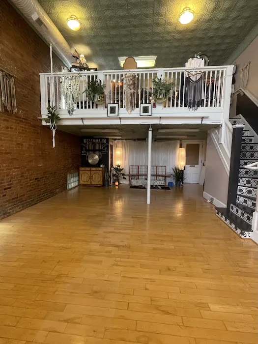 Main Street Yoga Studio Picture 2