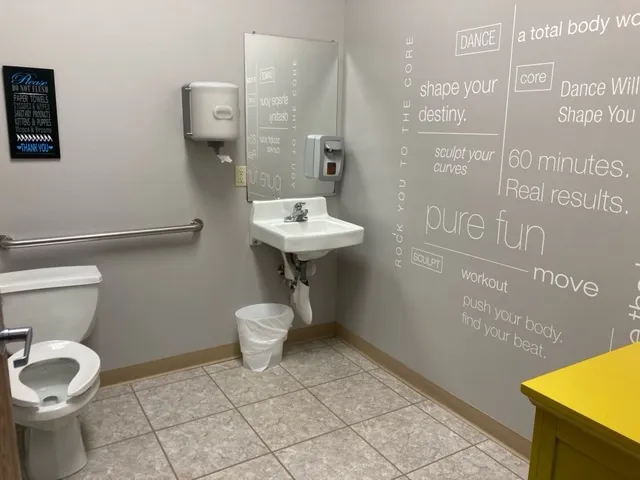 Jazzercise Shelby Township Premier Fitness Center Picture 5