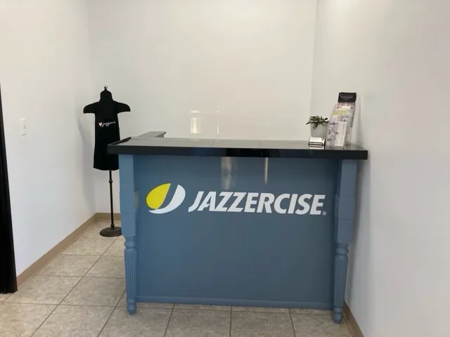 Jazzercise Shelby Township Premier Fitness Center Picture 9