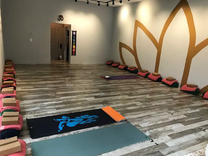 Five Peaks Yoga Picture 8