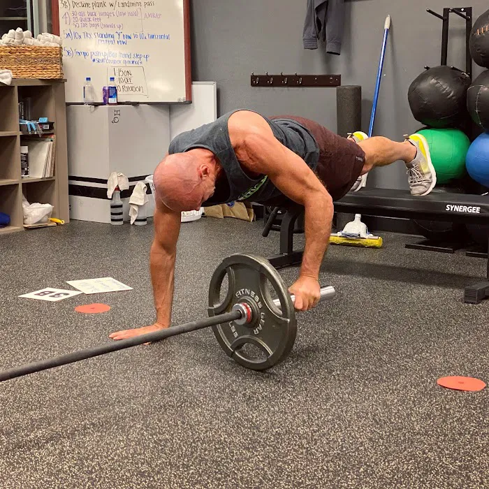 HIIT QUARTERS - Rochester Picture 4