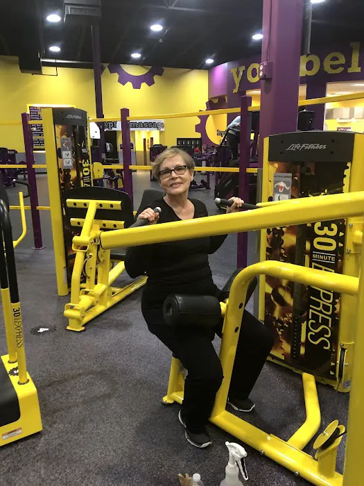 Planet Fitness Picture 8