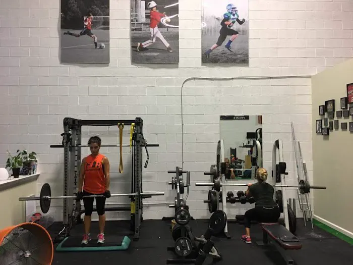 Q Athletics Picture 1