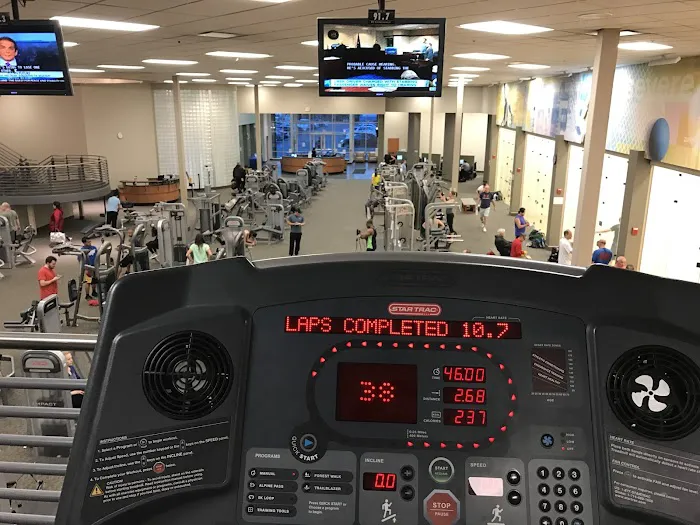 LA Fitness Picture 3