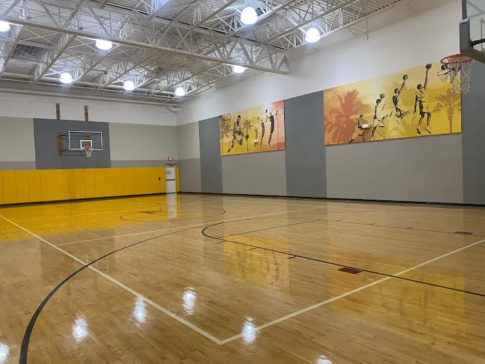 LA Fitness Picture 5