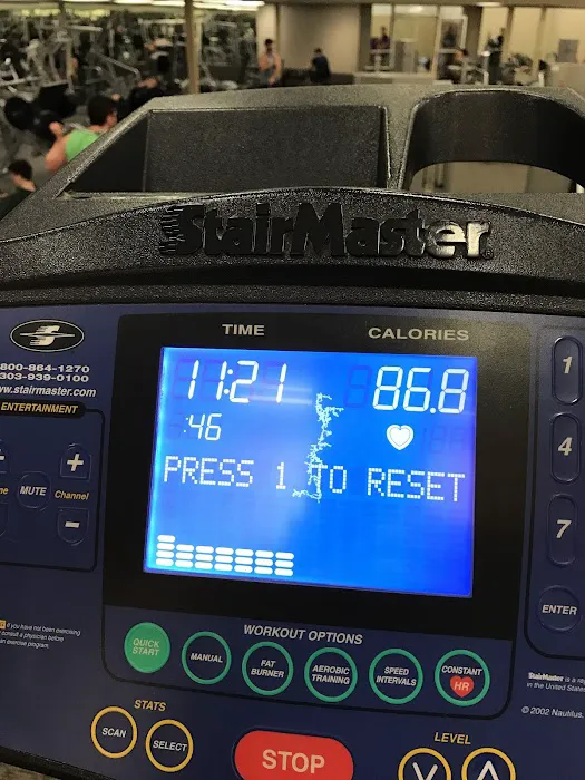 LA Fitness Picture 8