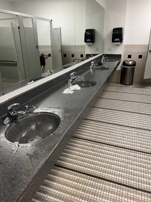 LA Fitness Picture 10