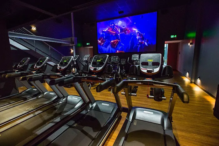 The Edge Fitness Clubs Picture 1