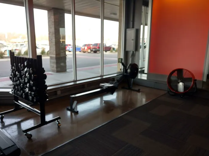 Burn Fitness (Clawson, MI) Picture 7