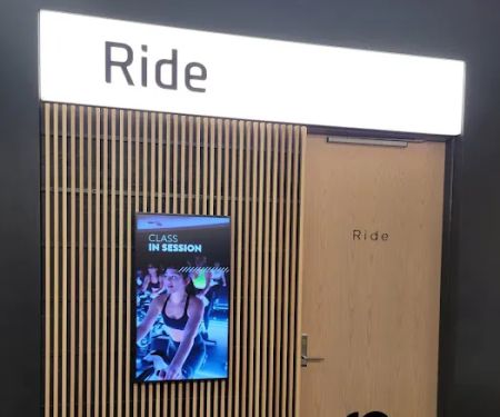 Club Studio