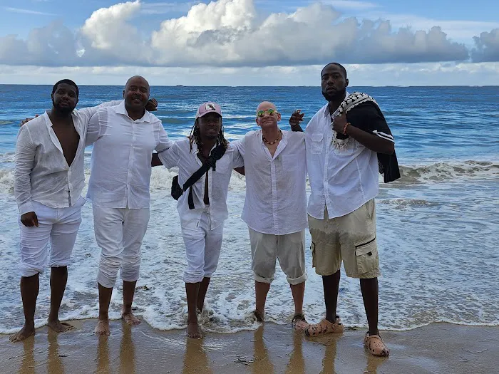 Sacred Walks By Uni Picture 2