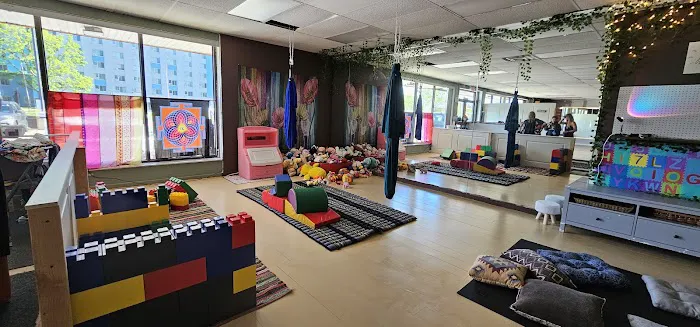 Misfit Yoga Studio Picture 4