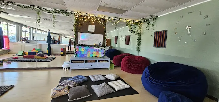 Misfit Yoga Studio Picture 1