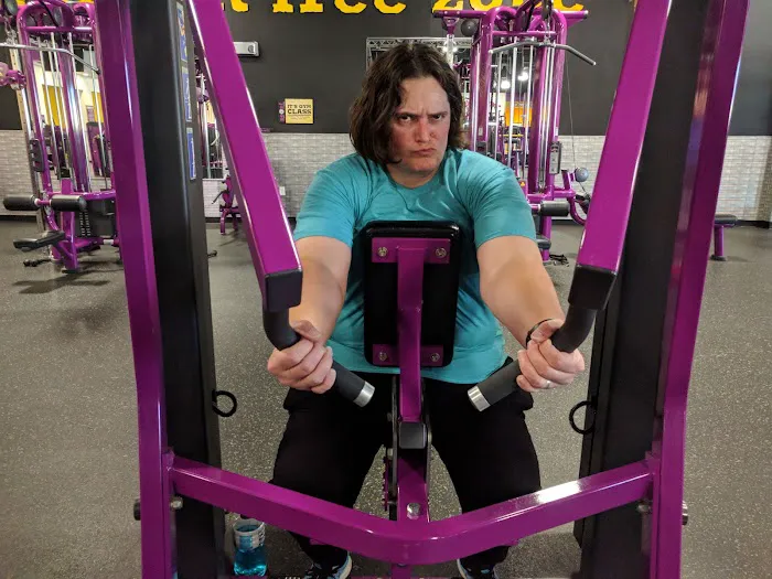 Planet Fitness Picture 7