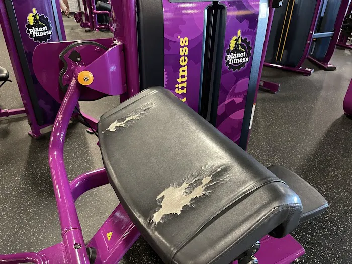 Planet Fitness Picture 4