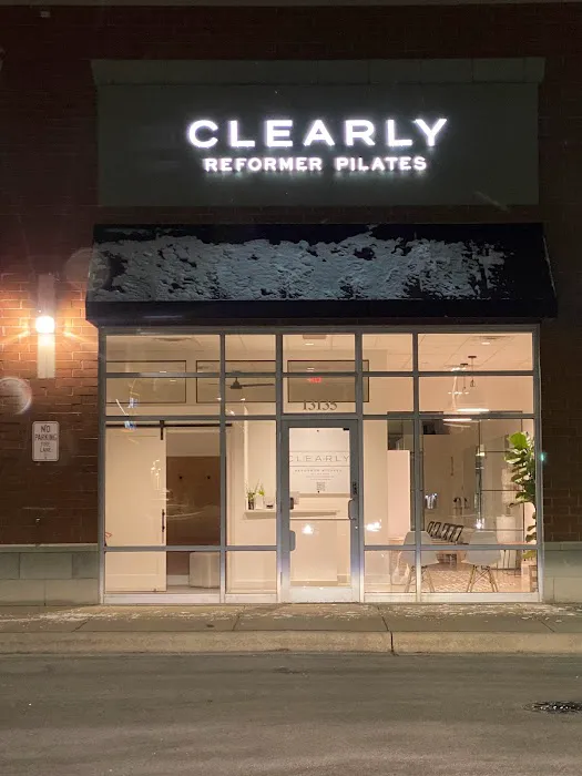 CLEARLY Reformer Pilates Picture 1