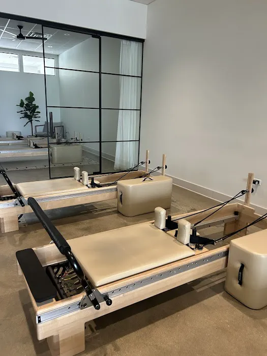 CLEARLY Reformer Pilates Picture 10