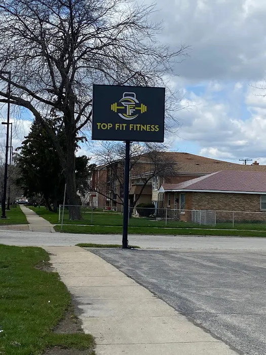 Top Fit Fitness Picture 2