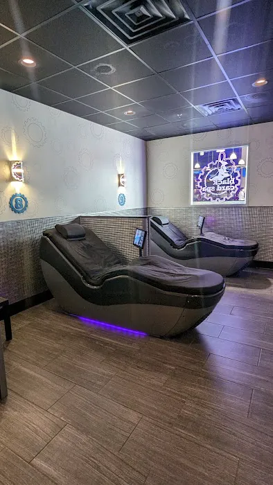 Planet Fitness Picture 1