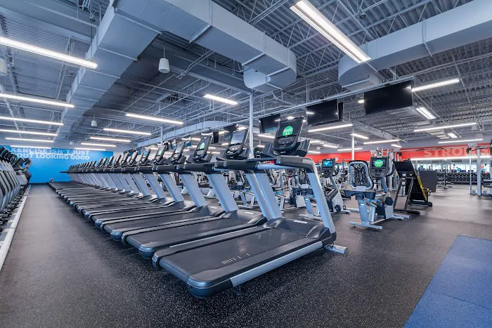 Blink Fitness Bridgeport Picture 1