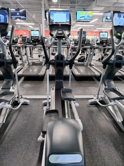 Blink Fitness Bridgeport Picture 9