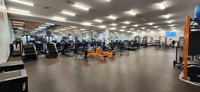 Morton College Gym Picture 2