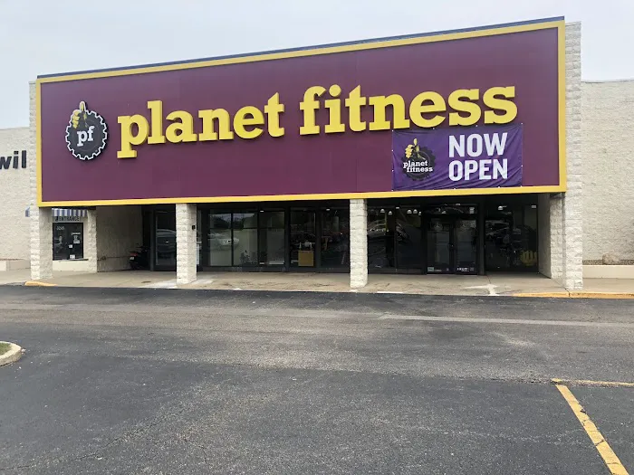 Planet Fitness Picture 7