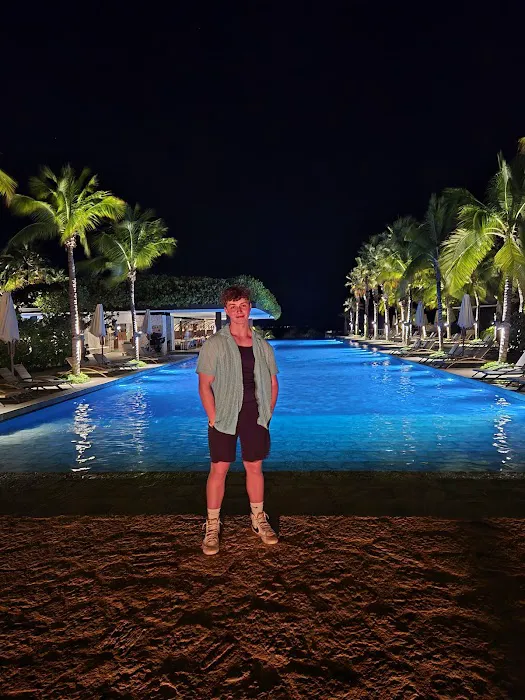 Titan Fitness - Morton Picture 1