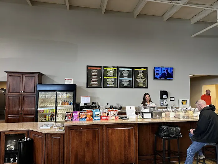 Titan Fitness - Morton Picture 4