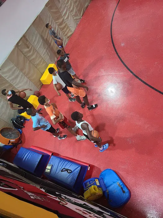Unanimous Decision Gym Picture 2