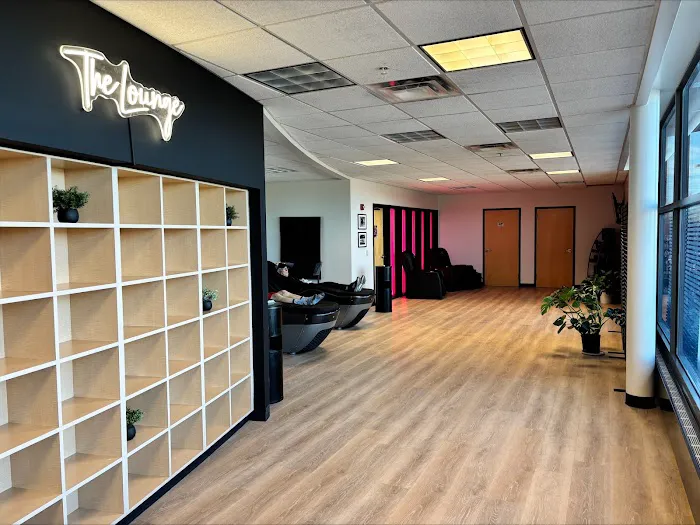 Four Seasons Health Club Picture 8