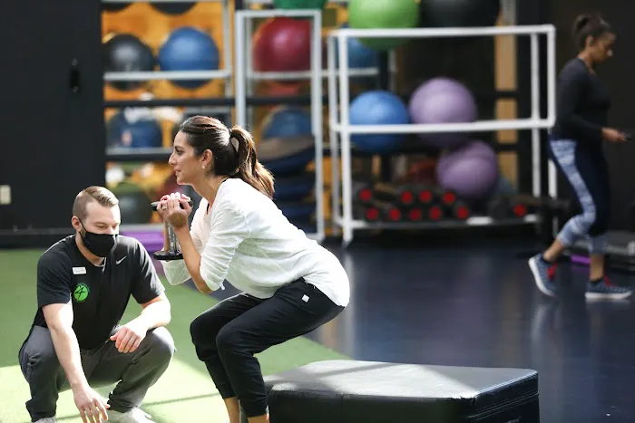 Four Seasons Health Club Picture 1