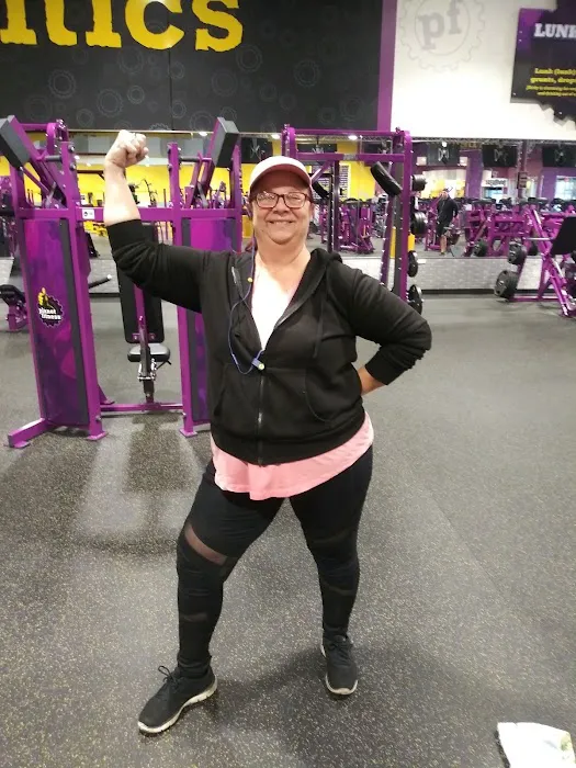 Planet Fitness Picture 5