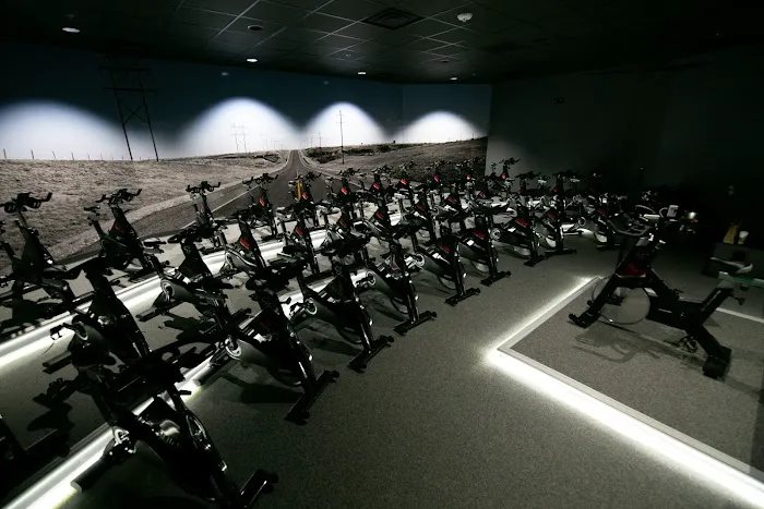 The Edge Fitness Clubs Picture 4