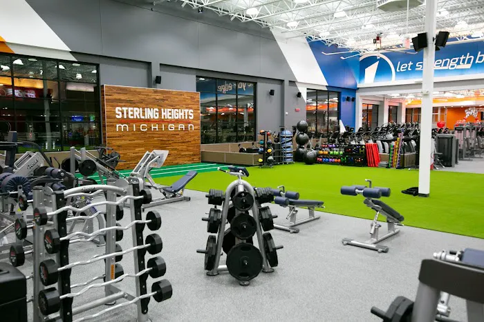 The Edge Fitness Clubs Picture 6