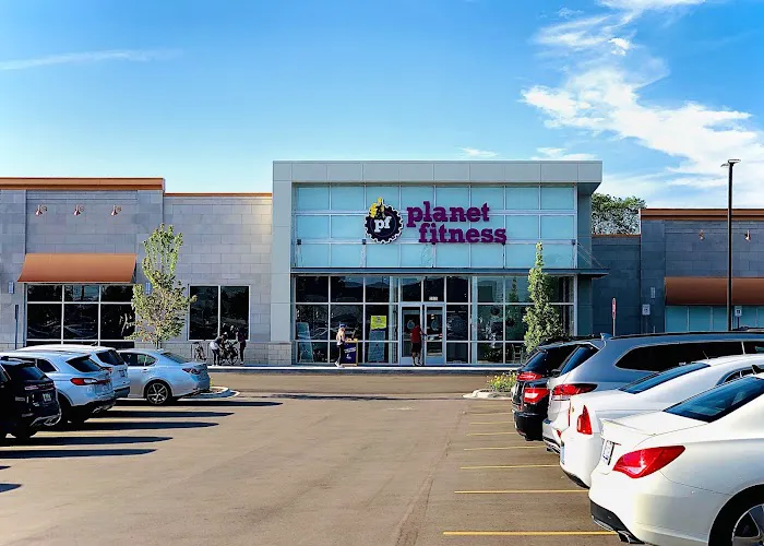 Planet Fitness Picture 7