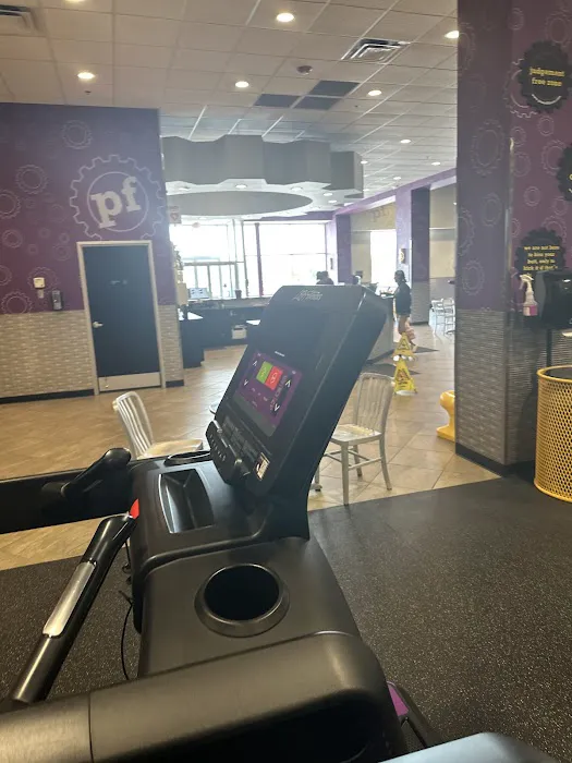 Planet Fitness Picture 1