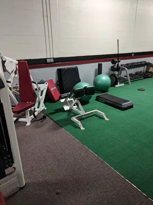 Pointe Fitness & Training Center Picture 10