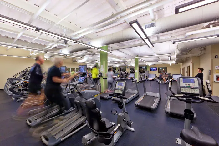 Neighborhood Club Picture 7