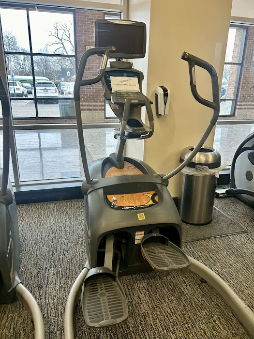 LA Fitness Picture 6