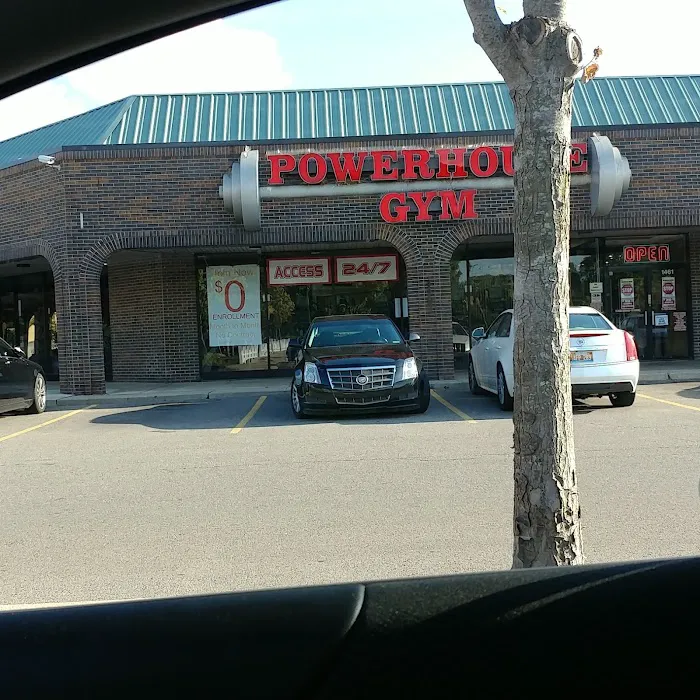 Powerhouse Gym Madison Heights Picture 5