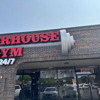 Powerhouse Gym Madison Heights ico