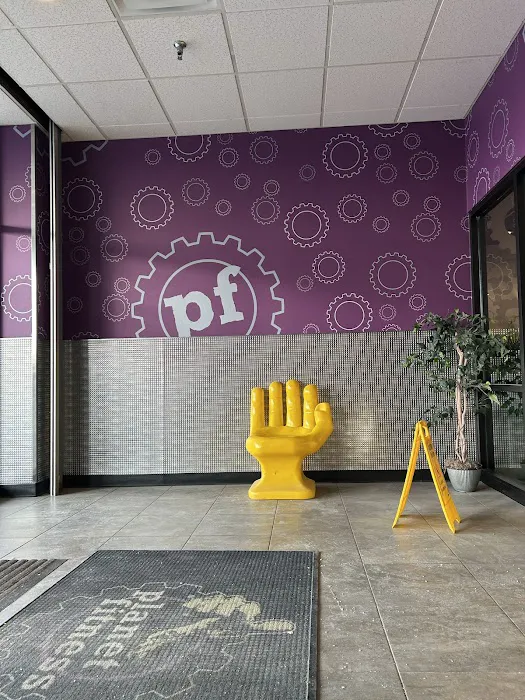 Planet Fitness Picture 10