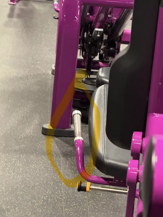 Planet Fitness Picture 1