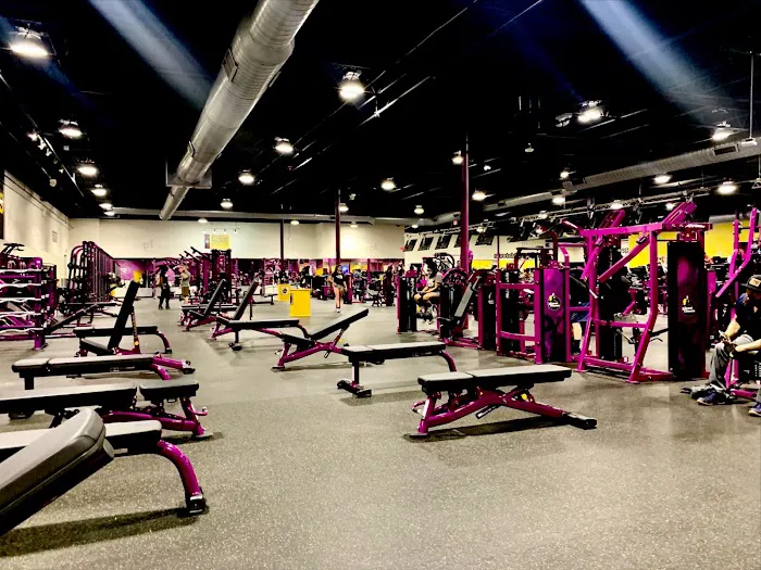 Planet Fitness Picture 5