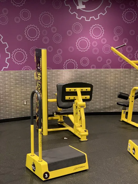 Planet Fitness Picture 8