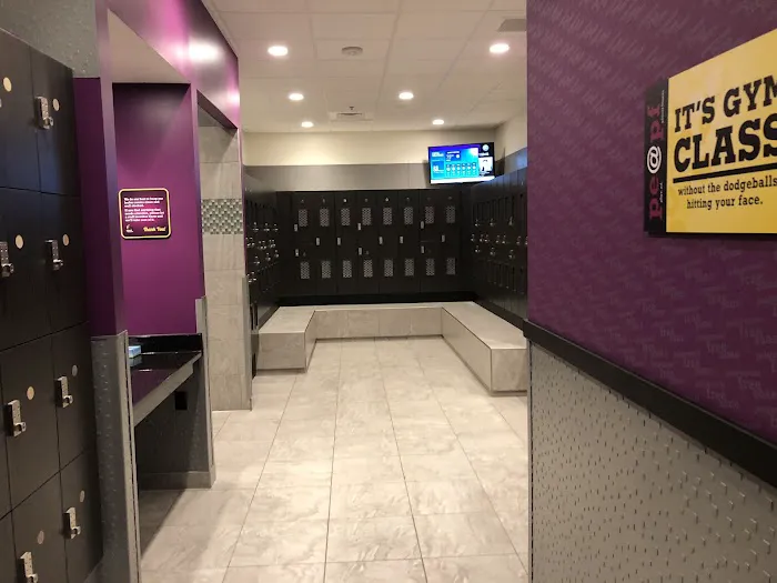 Planet Fitness Picture 2